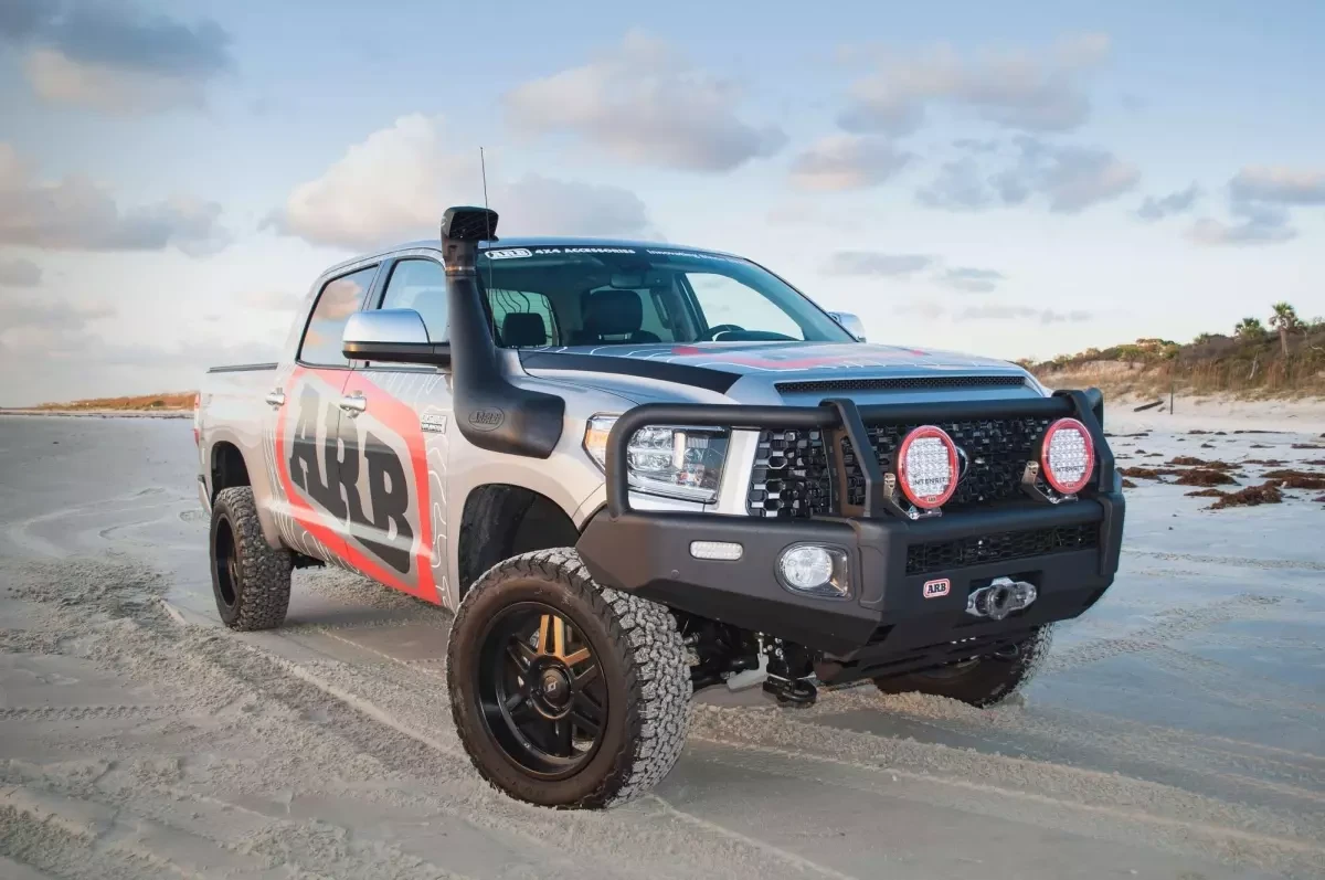Купить Выносной воздухозаборник Safari для Toyota Tundra SS56HF