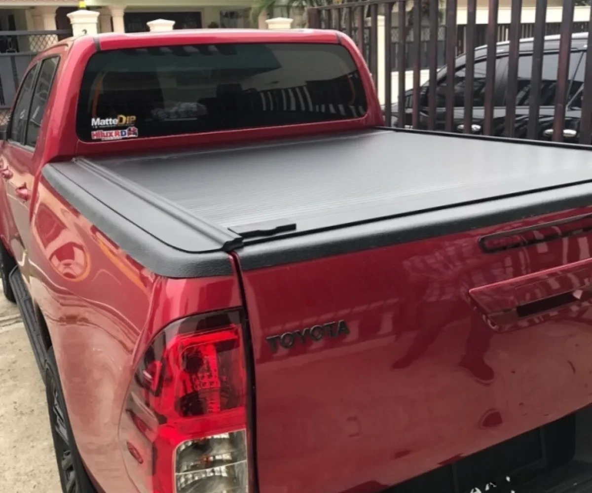 Buy Retrax roller for Toyota Hilux dated 2015