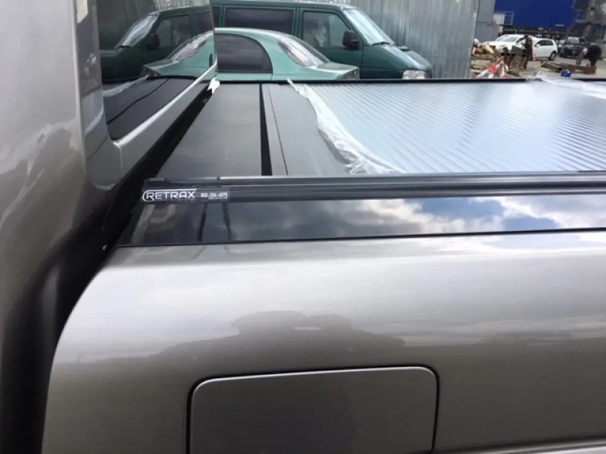 Купити Ролет Retrax для Volkswagen Amarok 2010-2022
