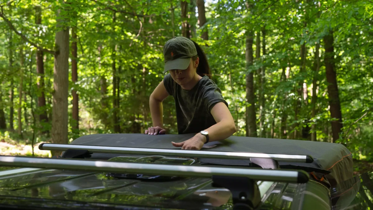 Buy Auto -palate on Ford Ranger in the body under Kung Hardtop Rh04