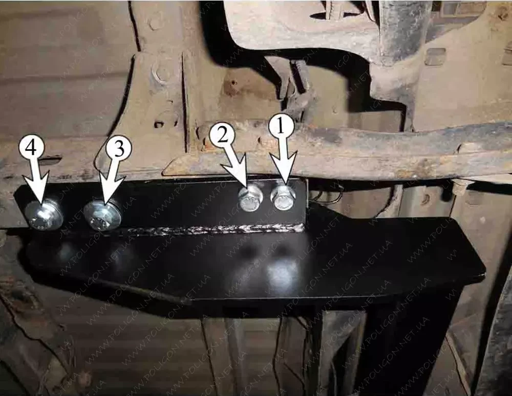 Купити Фаркоп для TOYOTA Hilux 2008-2011