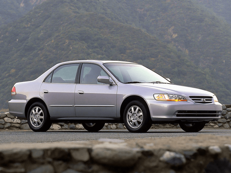 Купити Мультимедійна система Gazer T6009-CF до Honda Accord 6 1997-2002