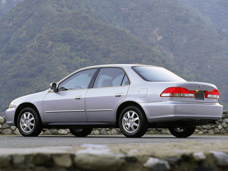 Купити Мультимедійна система Gazer T6009-CF до Honda Accord 6 1997-2002