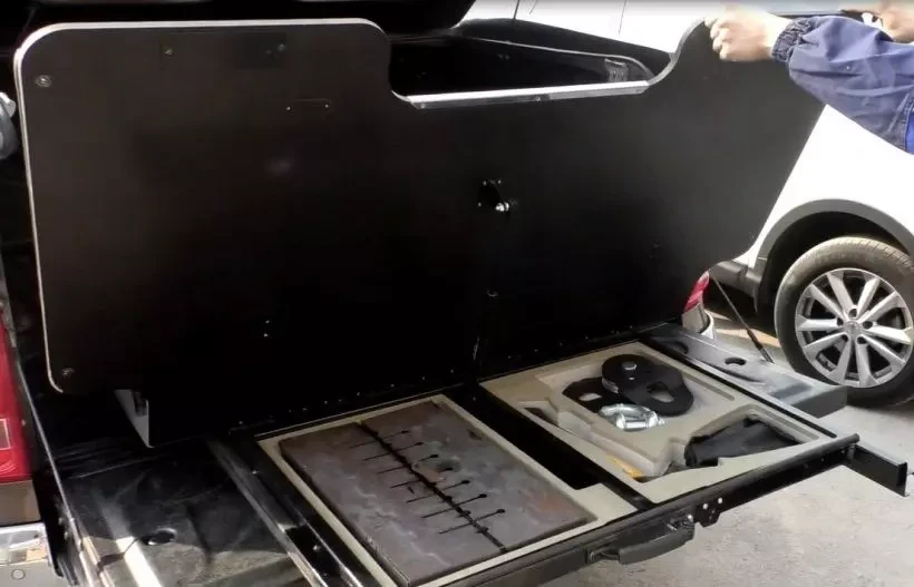 Buy Drawing Getlander's Drill in Ford F150 body