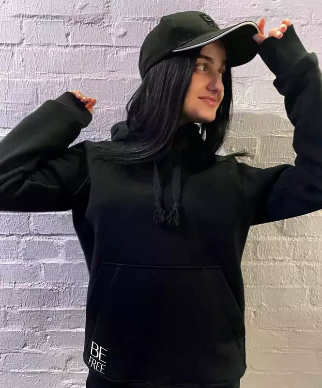 Buy The jolly vnedorognik woman is black