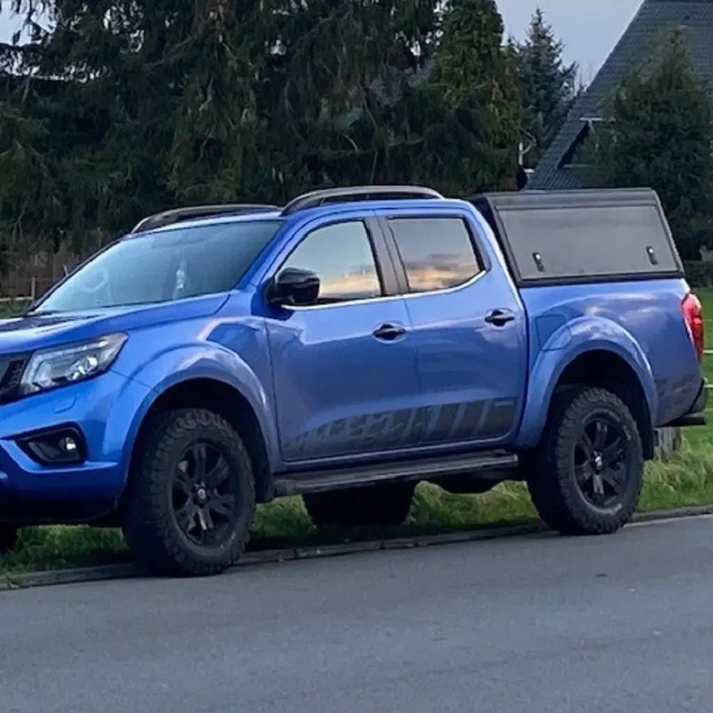 Купить Кунг Alu-Cab для Nissan Navara NP300 2015-2025 черный с дверями