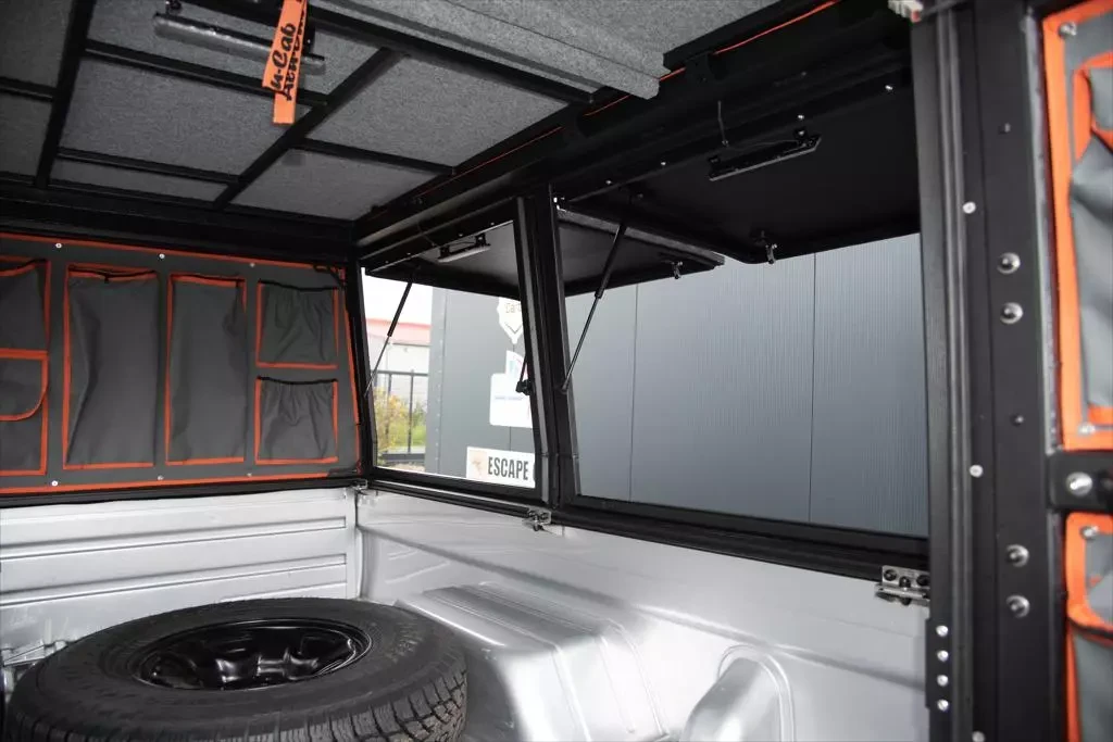 Buy Kung-kemmper Alu-Cab for Toyota Land Cruiser 79 with a single cabin gray