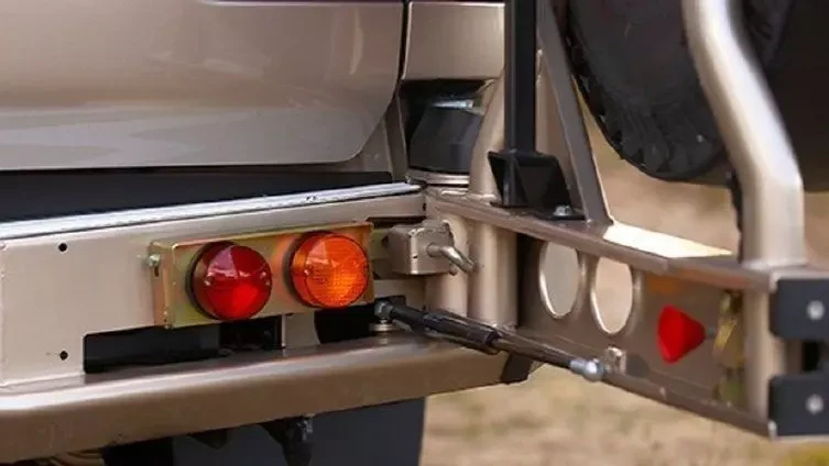 Buy Rear block-filter for Bumper ARB Right 6821172RSP