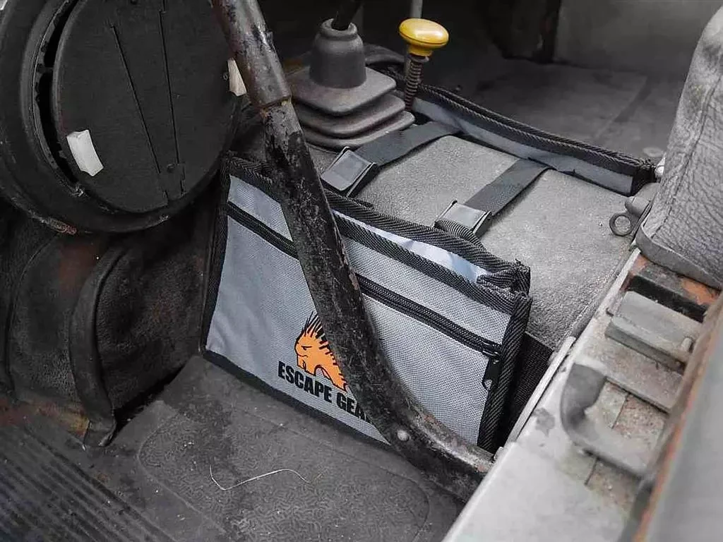 Купити Сумка для центральної консолі Escape Gear