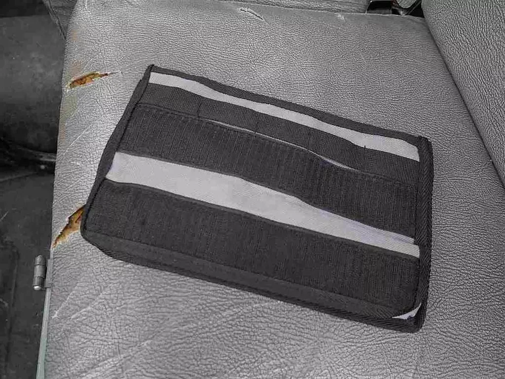 Купити Сумка для центральної консолі Escape Gear