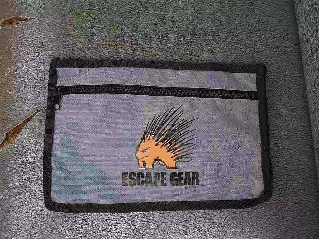 Купити Сумка для центральної консолі Escape Gear