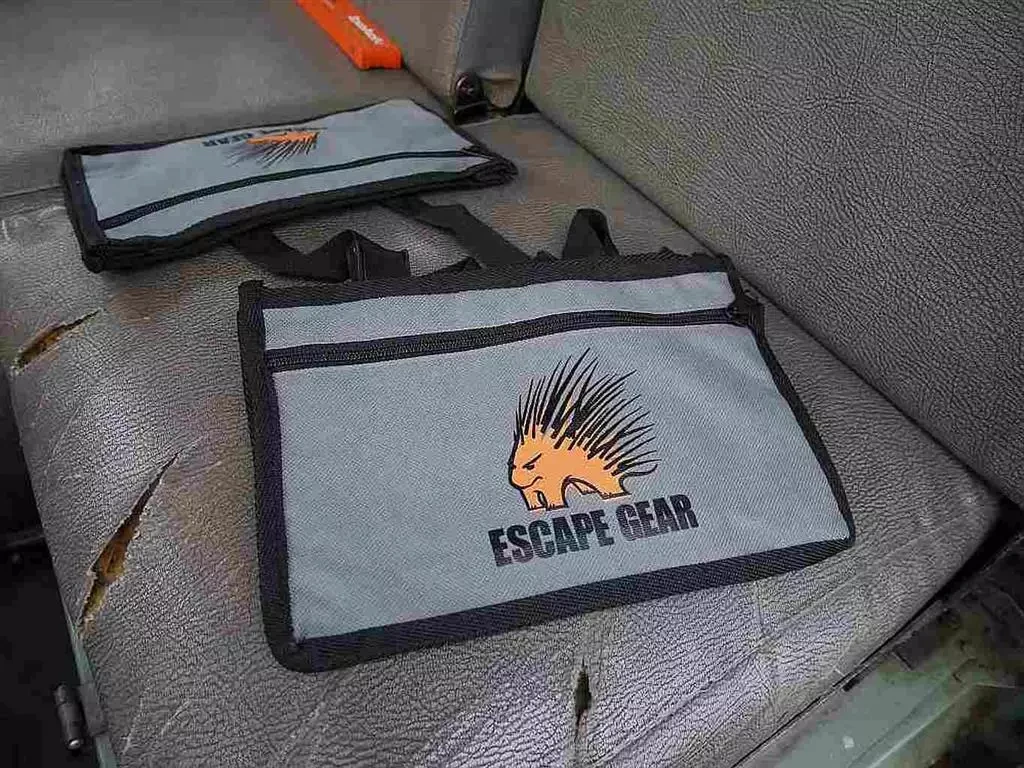 Купити Сумка для центральної консолі Escape Gear