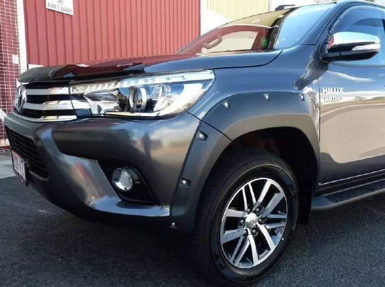 Купить Расширители крыла под покраску EGR Toyota Hilux 15+ #FF239380