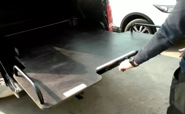 Купити Висувний піддон в кузов Getlander