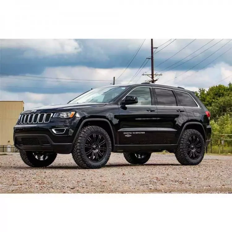 Купити Комплект підвіски 2.5" лифт Rough Country - Jeep Grand Cherokee WK2 11-18