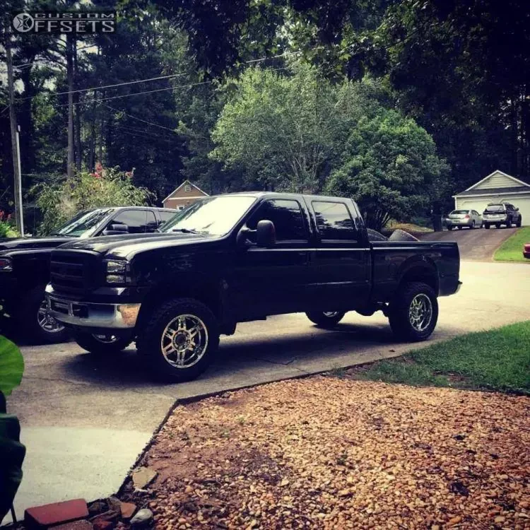 Купити Комплект підвіски 3" лифт Rough Country - Ford F350 4WD 05-07