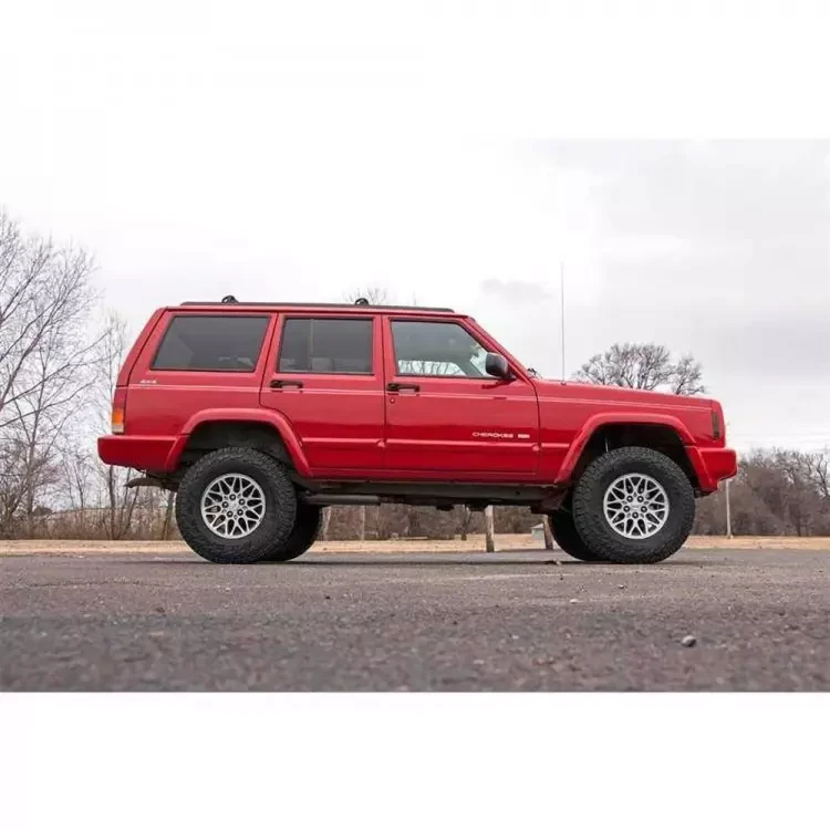 Купити Комплект підвіски 3" лифт with N3 Shocks Rough Country - Jeep Cherokee XJ 84-01