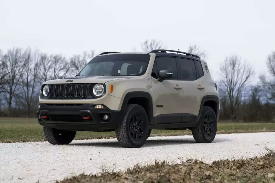 Купити Комплект підвіски 2" лифт Rough Country - Jeep Renegade 14-18