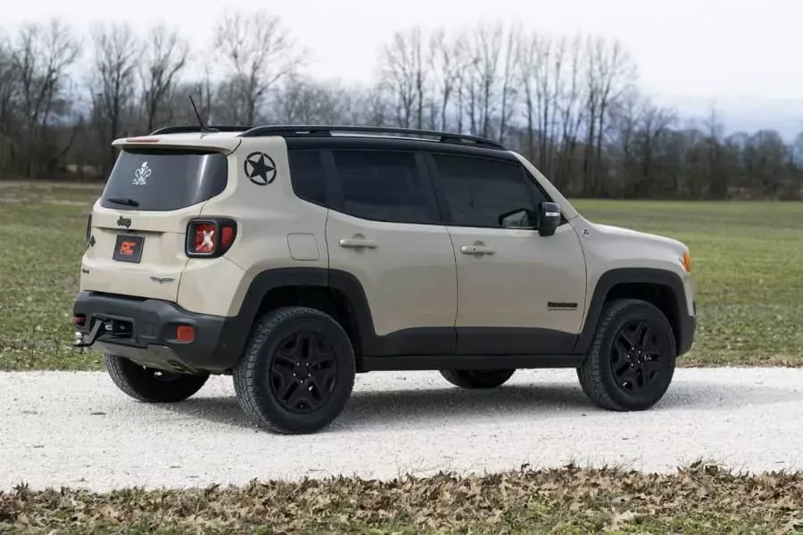 Купити Комплект підвіски 2" лифт Rough Country - Jeep Renegade 14-18
