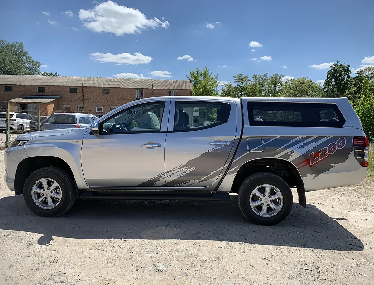 Купити Кунг на Mitsubishi L200 2015-2024 Fixed Glass