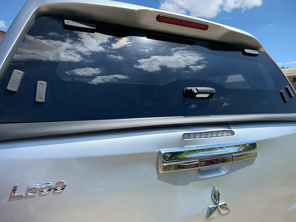 Купити Кунг на Mitsubishi L200 2015-2024 Fixed Glass