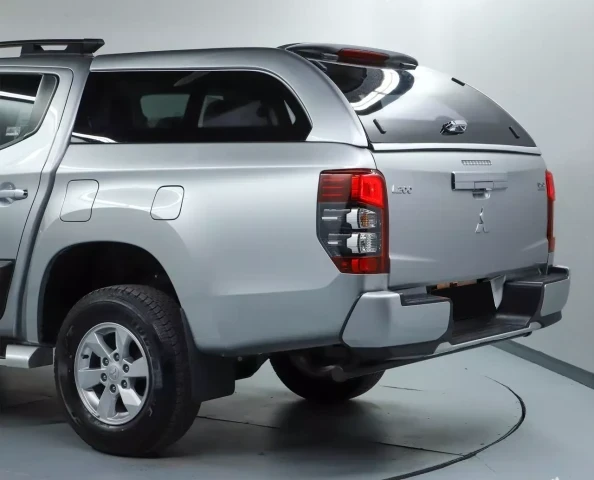 Купити Кунг на Mitsubishi L200 2015-2024 Fixed Window Canopy