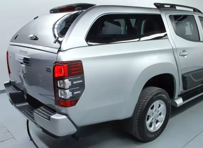 Купити Кунг на Mitsubishi L200 2015-2024 Fixed Window Canopy