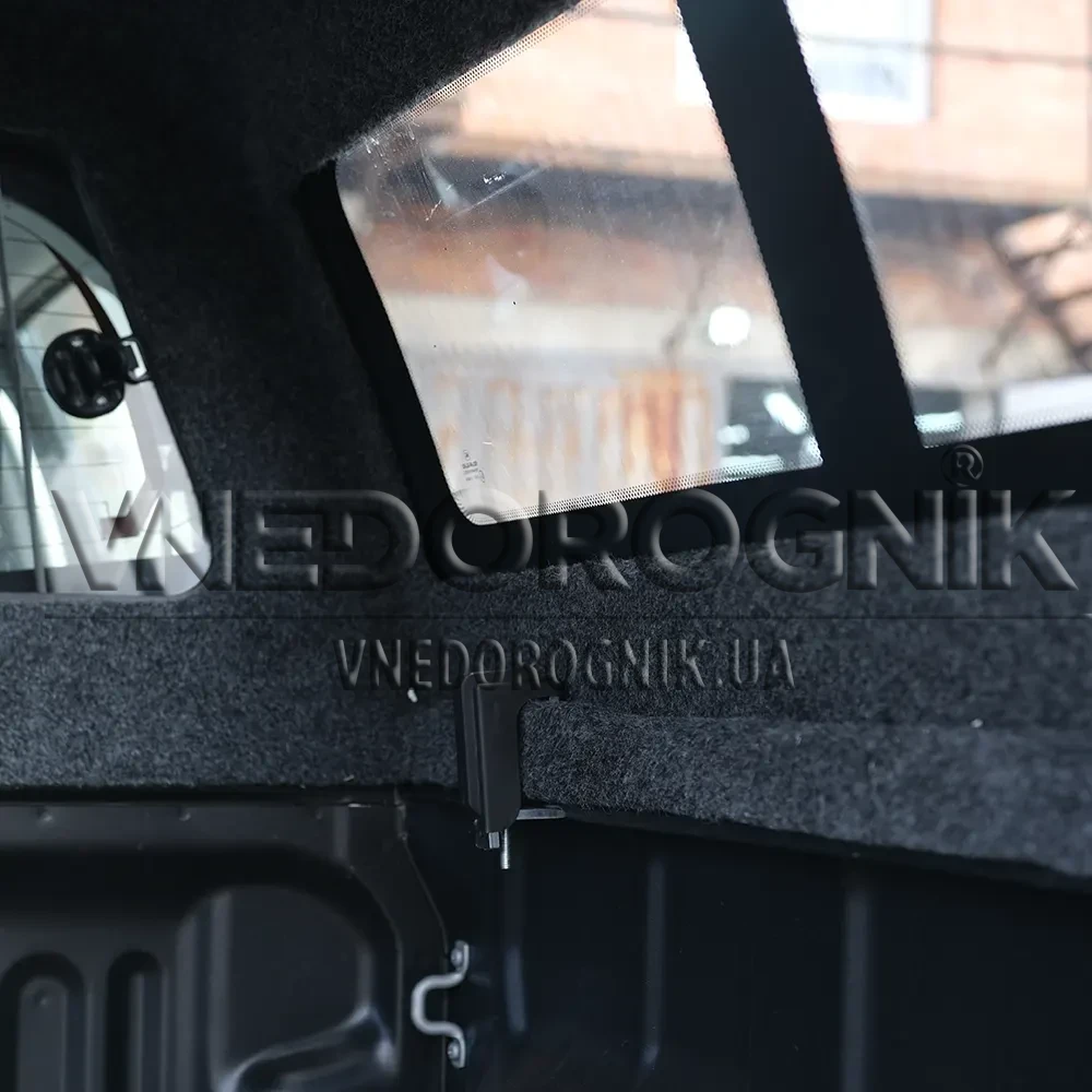 Купити Кунг на Toyota Hilux 2015+ Fixed Window Canopy