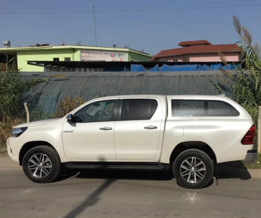 Купити Кунг на Toyota Hilux 2015+ Fixed Window Canopy