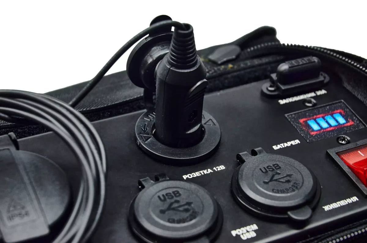 Купити Зарядна станція Bandera Power 225S 830 Вт/год 225 000 мАг зі швидкою зарядкою