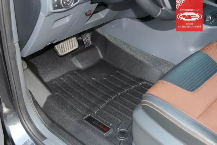 Купити Килимки гумові WeatherTech Ford Ranger 12+ передні чорні 445131