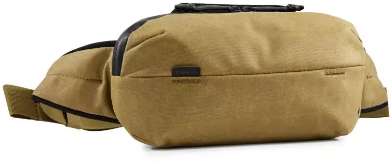 Купити Сумка на пояс Thule Aion Sling Bag (Nutria) (TH 3204728)