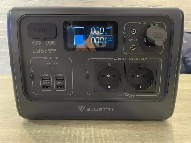 Buy Bluetti 700W EB55 charging station