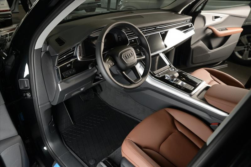 Купити Автоковрики Stingray Audi Audi Q7 (4M) 2015- 4 шт Чорние (1030264)