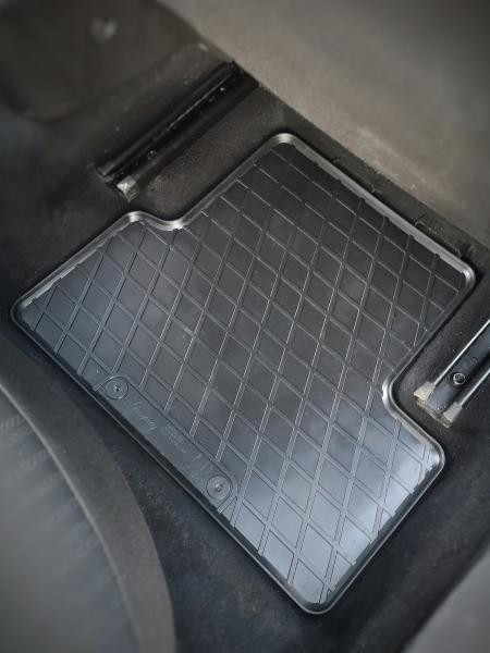 Купити Автоковрики Stingray Opel Opel Astra J 4 шт Чорние (1015134)