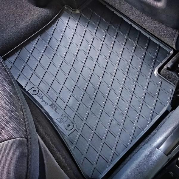 Купити Автоковрики Stingray Hyundai Hyundai Accent 2017- 4 шт Чорние (1009234)