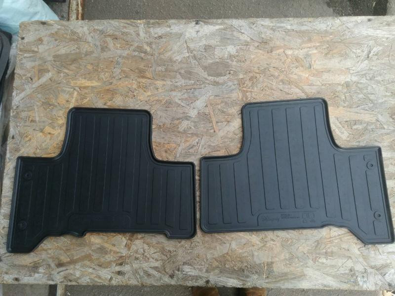 Купити Автоковрики Stingray Toyota Toyota FJ Cruiser '06- 4 шт Чорние (1022374)