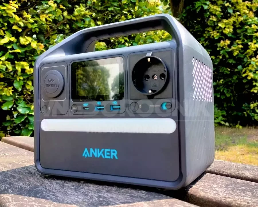 Купити Зарядна станція Anker 521 200 Вт
