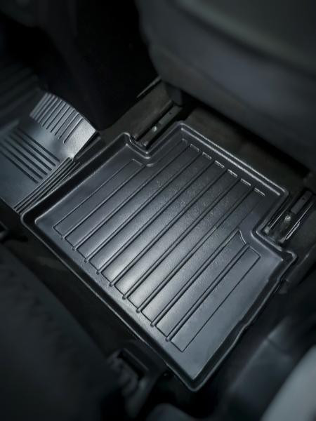 Купить Автоковрики Stingray Nissan Nissan X-Trail Т32 5 шт Чорние (5014025)