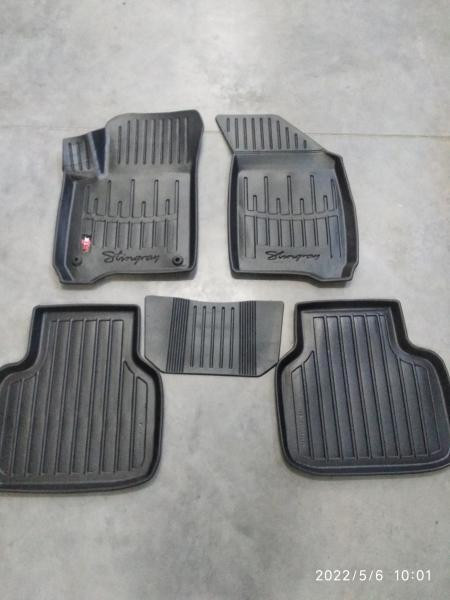 Купить Автоковрики Stingray Fiat Fiat Freemont 2011-2016 5 шт Чорние (5006025)