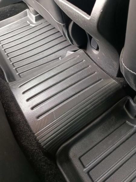 Купить Автоковрики Stingray Renault Renault Megane 3 5 шт Чорние (5018015)