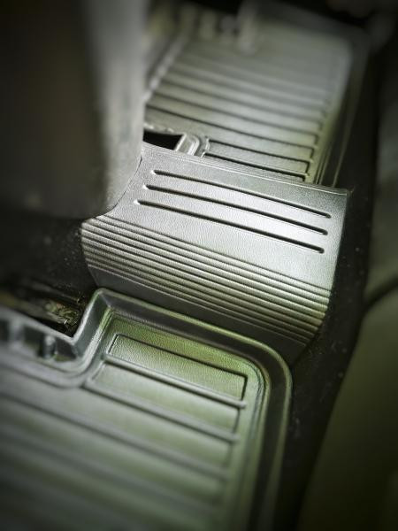 Купить Автоковрики Stingray Renault Renault Megane 2 5 шт Чорние (5018035)