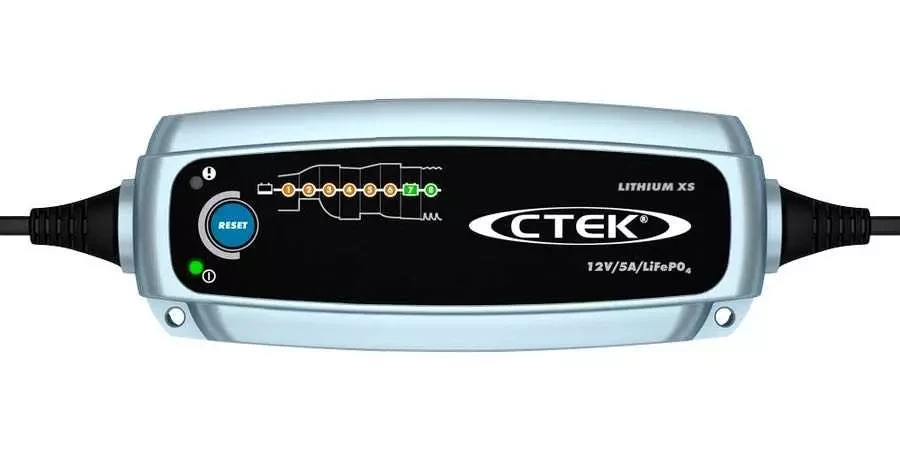 Купить Зарядное устройство для LiFePO4 аккумуляторов CTEK LITHIUM XS