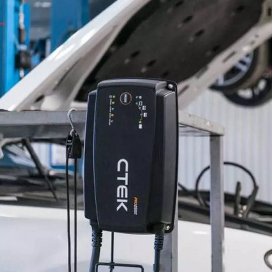 Buy Automobile Professional Charger Stack Pro25SE EU