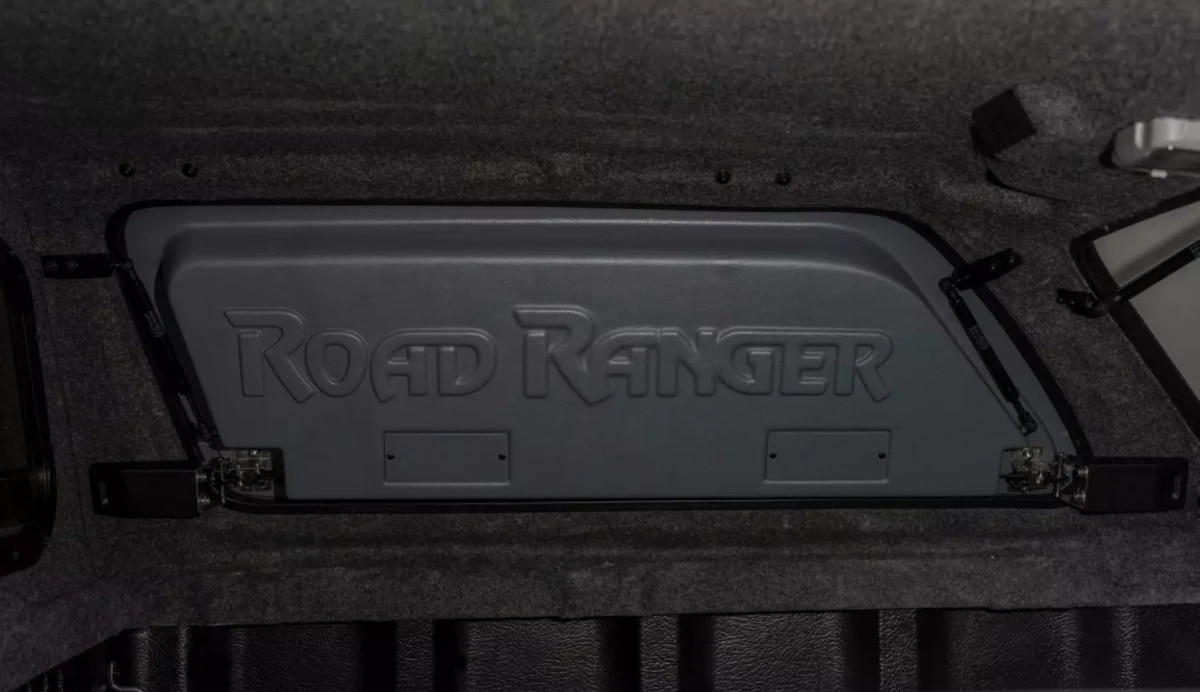 Купити Кунг для Isuzu D-Max DC - Road Ranger RH04 Profi