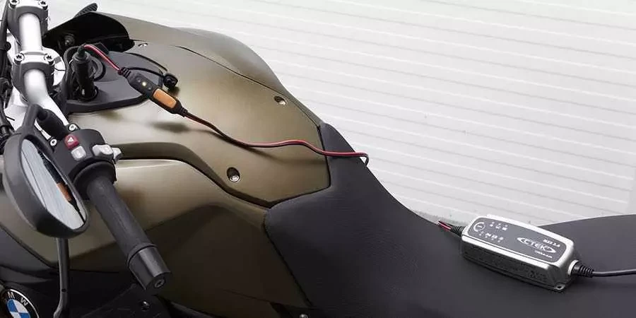 Buy The stack Cig Plug Indicator for charging battery through a cigarette lighter with a charge indicator