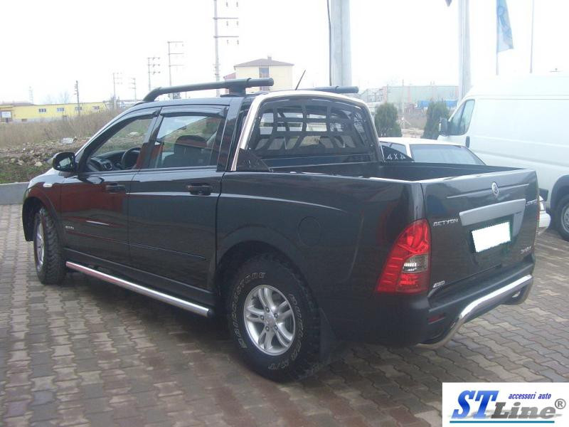 Купити Бічні труби (2 шт., нерж) для SsangYong Action 2005-2018 рр