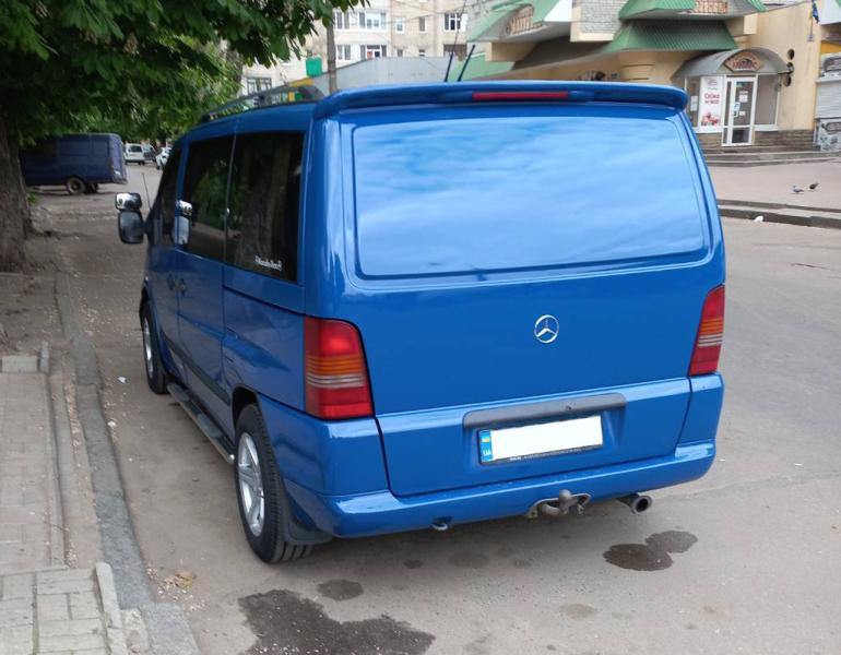Купити Спойлер (під фарбування) для Mercedes Vito W638 1996-2003 рр