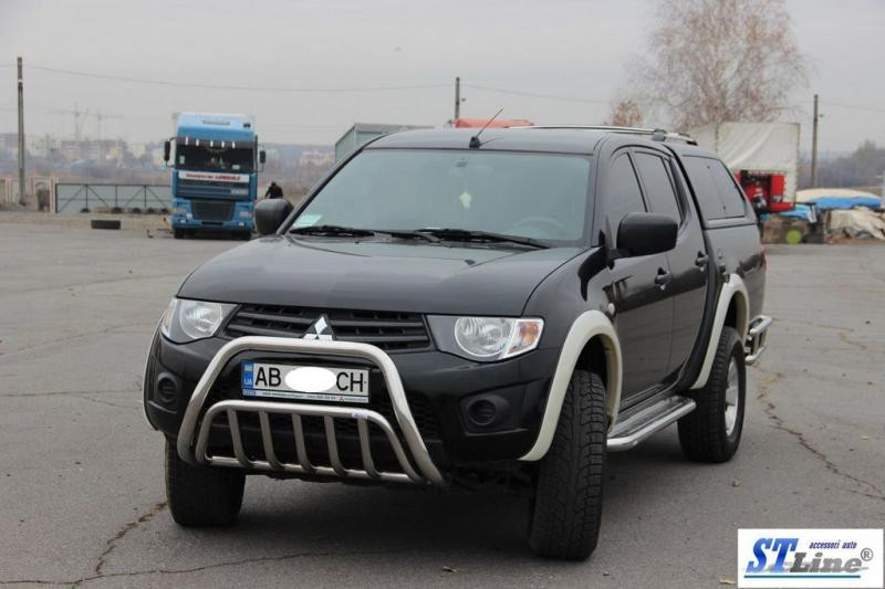 Купити Кенгурятник (нерж.) для Mitsubishi L200 2006-2015 рр