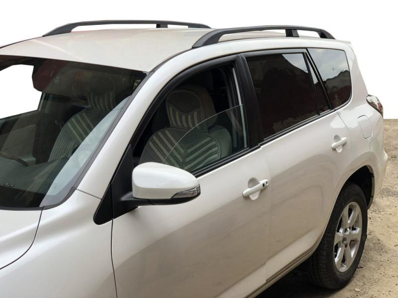 Купити Рейлінги Чорні Турецькі Коротка база, Металеві ніжки для Toyota Rav 4 2006-2013 рр